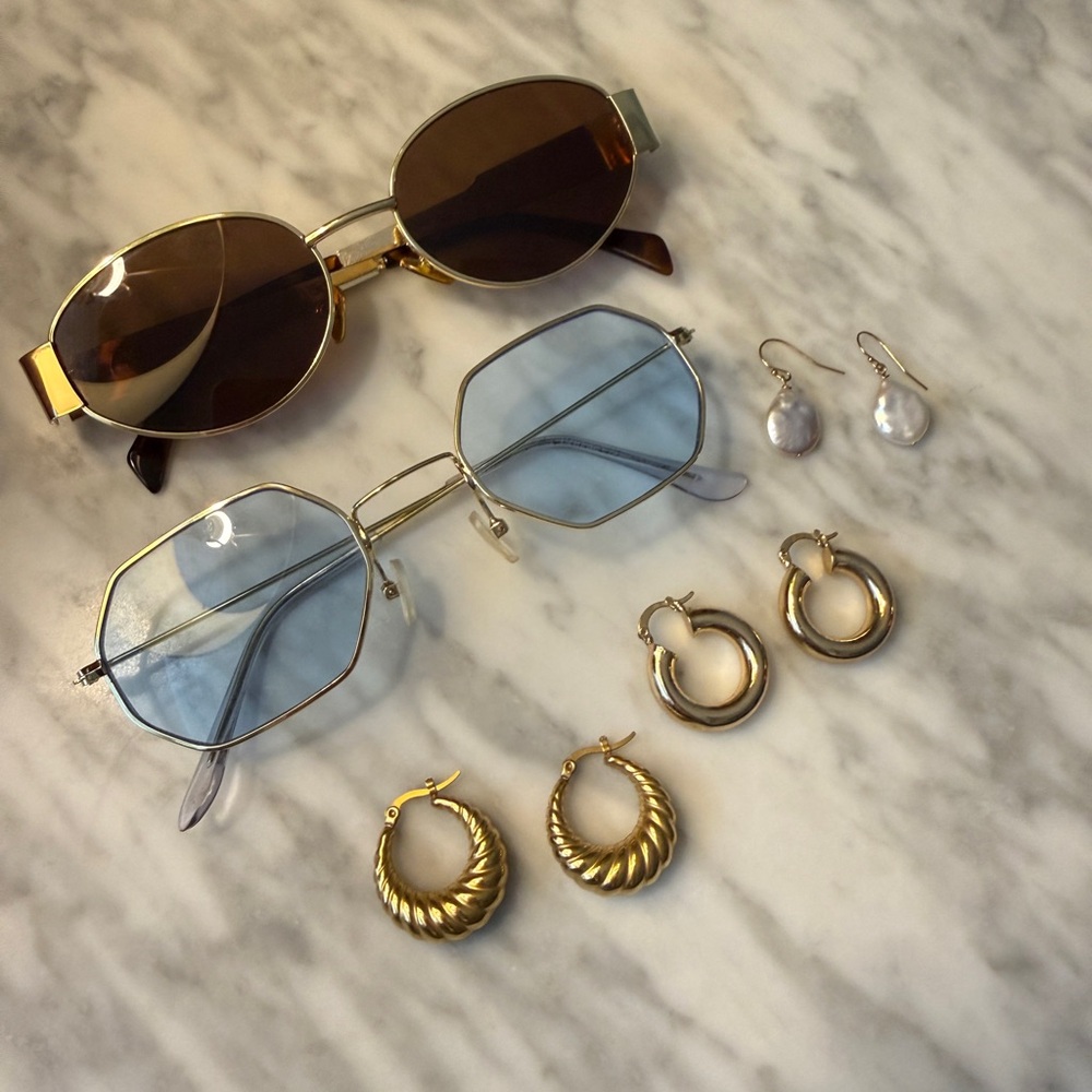 Jewelery Bundle | Oval Sunglasses & Gold Hoop Earrings Jewelry Lot - Picture 5 of 12